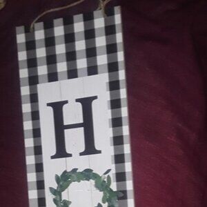 23.5 Buffalo Checkered Vertical Welcome Home Plaque Sign Rustic Farmhouse